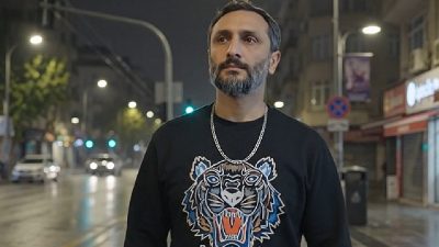 Anadolu rock sanatçısı ve gazeteci Hakan Ergün, toplumsal duyarlılığı merkeze
