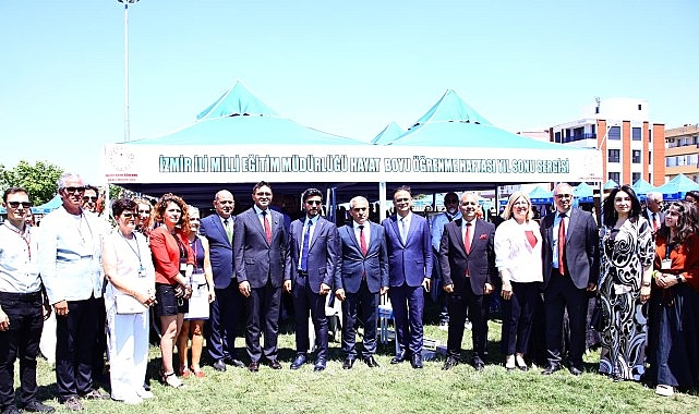 Millî Eğitim Bakanlığı himayesinde İzmir İl Millî Eğitim Müdürlüğü koordinesinde