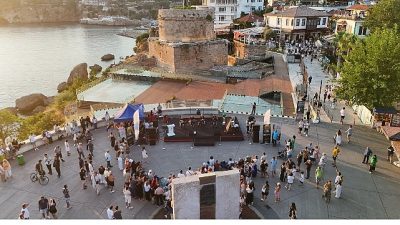 Antalya Büyükşehir Belediyesi İsmail Baha Sürelsan Konservatuvarı, Hıdırlık Kulesi’nin tarihi