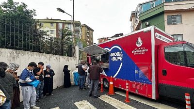 İBB, bugün gerçekleştirilen LGS sınavı dolayısıyla sınav merkezleri çevresinde kurduğu