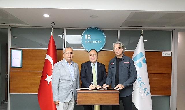 İzmir Bakırçay Üniversitesi ile Türk Kızılay İzmir Şubesi arasında, üniversitede