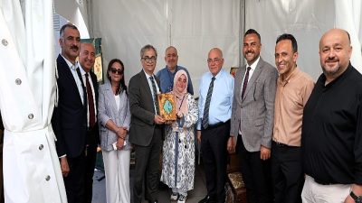 Kocaeli’de büyük heyecanla beklenen İzmit Alışveriş Festivali, Cumhuriyet Bulvarı’nda düzenlenen
