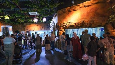Kocaeli Büyükşehir Belediyesi’nin dönüşümünü tamamlayarak kente kazandırdığı İzmit Millet Bahçesi