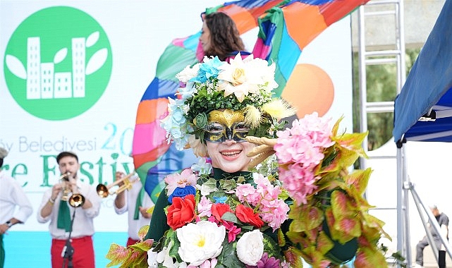 Kadıköy Belediyesi Çevre Festivali bu yıl "Döngüsel Ekonomi" temasıyla onuncu