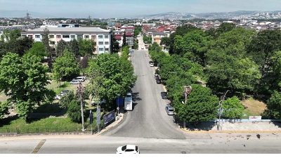 Kocaeli Büyükşehir Belediyesi, Kartepe’de altyapı çalışmaları tamamlanan mahallelerde üstyapı yenileme