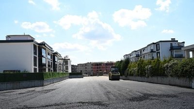 Kartepe Belediyesi, ilçe genelinde ulaşım altyapısını güçlendirmek ve daha konforlu