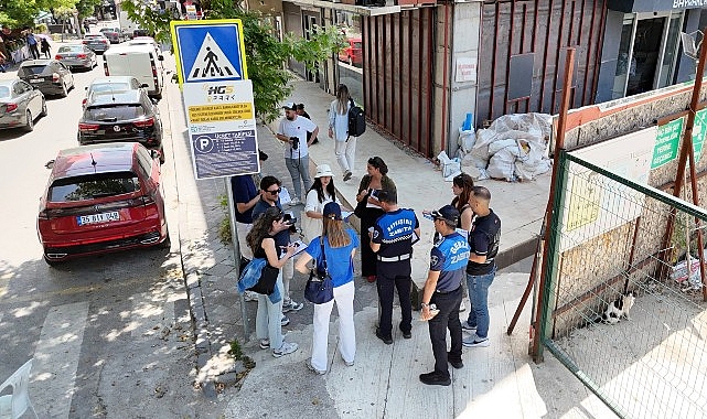Kocaeli Büyükşehir Belediyesi öncülüğünde Gebze’de düzenlenen DUT-CitySync çalıştayında vatandaşlar ve