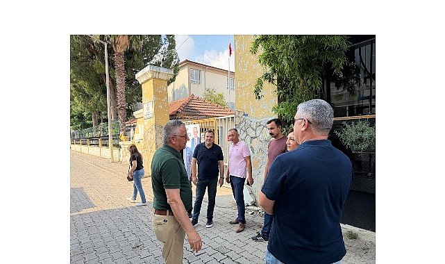 Kemer Belediye Başkanı Necati Topaloğlu ile Kemer Belediye Başkan Yardımcısı