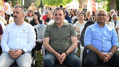 Kemer’de Kemer Halk Eğitim Merkezi’nin yıl sonu sergisi düzenlendi. Sergi