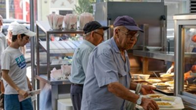 İzmir Büyükşehir Belediye Başkanı Dr. Cemil Tugay’ın seçim vaatleri arasında