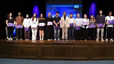 Kocaeli Büyükşehir Belediyesi’nin gençlere ulusal ve uluslararası şirketlerde online staj