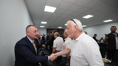 Kocaeli Büyükşehir Belediye Başkanı Tahir Büyükakın, Kocaeli Esnaf ve Sanatkarlar