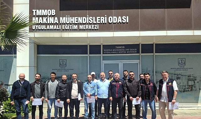 Kocaeli Büyükşehir Belediyesi İtfaiye Dairesi Başkanlığı personeli, olası patlayıcı ortam
