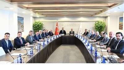 İçişleri Bakanı Mustafa Çiftçi, Konya Valisi İbrahim Akın, AK Parti