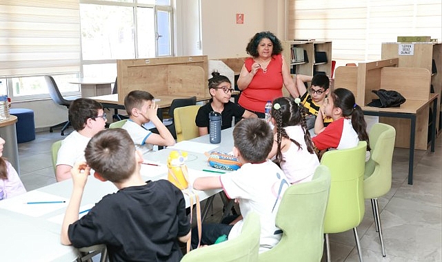 Osmangazi Belediyesi tarafından edebiyata ilgi duyan çocukları bir araya getirmek