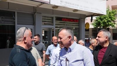 Kocaeli Büyükşehir Belediye Başkanı Tahir Büyükakın, deprem riski nedeni ile