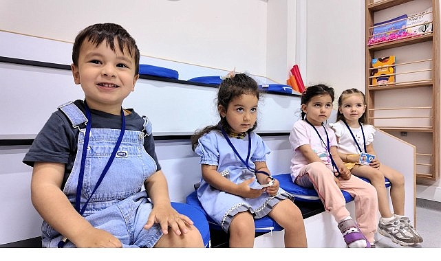 Lokomotif Çocuk Köyü Lotus’ta ilk ders heyecanı Kocaeli Büyükşehir Belediyesi bünyesinde çocukların sosyal, kültürel ve eğitsel gelişimlerini desteklemek