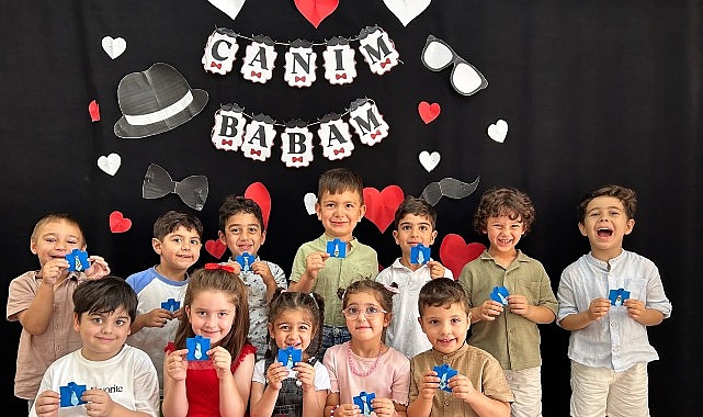 Maltepe Belediyesi bünyesinde faaliyet gösteren kreşlerde eğitim gören minikler, Babalar