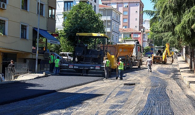 Maltepe Belediyesi, 2026 yılı asfalt serim programı kapsamında yol yenileme