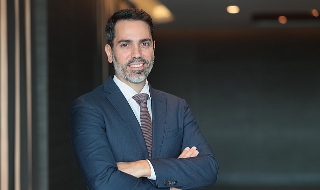 Sürdürülebilirliği yalnızca çevresel bir sorumluluk olarak değil; medikal mükemmeliyet, hasta