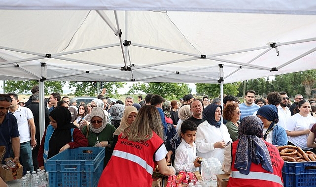 Menemen Belediyesi, eğitim öğretim yılı boyunca verdiği eğitim desteklerini, YKS