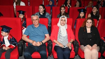 Kemer’de, Kemer Belediyesi’nin destekleriyle Özgül Canik Anaokulu mezuniyet töreni düzenlendi.
