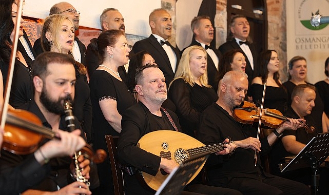 Osmangazi Belediyesi Türk Sanat Müziği Topluluğu’nun Babalar Günü’ne özel sezon