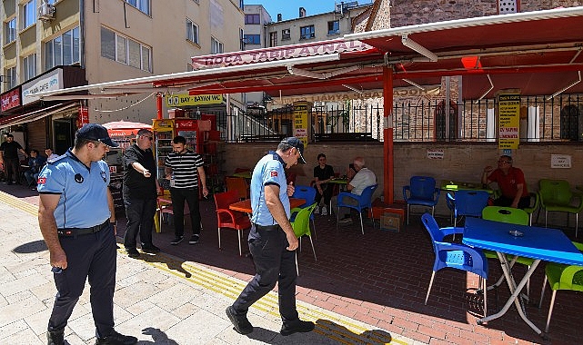 Osmangazi Belediyesi Zabıta Müdürlüğü ekipleri, kent merkezinin en yoğun noktalarından
