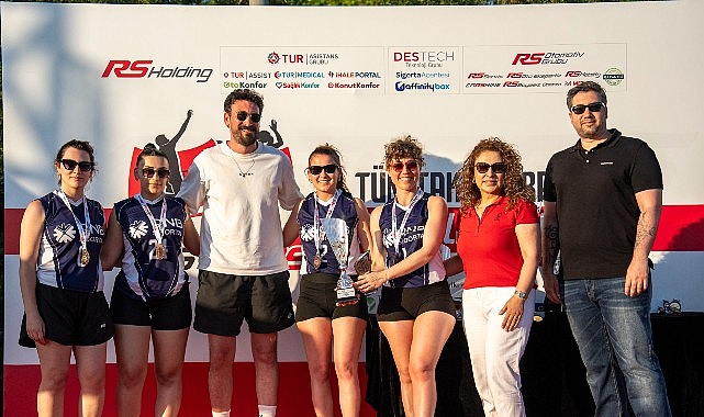 QNB Sigorta Kadın Voleybol Takımı, RS Holding tarafından bu yıl