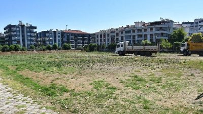 Salihli’nin geleceğine değer katacak Bilim Merkezi projesinde temel kazı çalışmalarına
