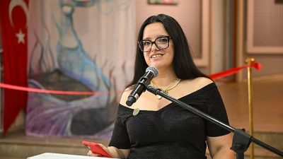 Bornova Belediyesi, sanatın birleştirici gücünü yansıtan özel bir sergiye ev