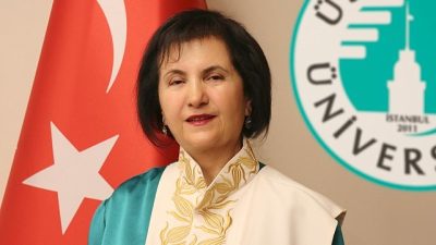 Üsküdar Üniversitesi Rektörü Prof. Dr. Nazife Güngör, medya sektöründeki yapay