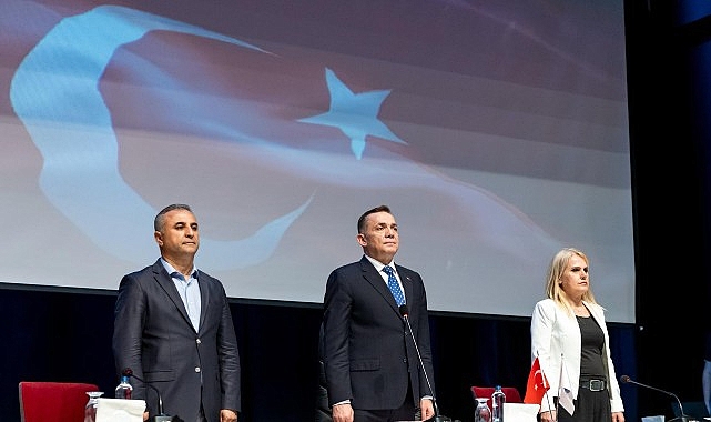 Yenişehir ortak akılla yönetiliyor "Hedefimiz daha yaşanabilir bir Yenişehir inşa etmek" diyen Yenişehir Belediye