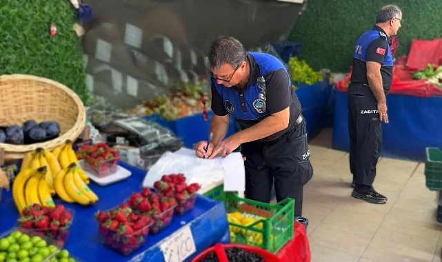 İnegöl Belediyesi Zabıta Müdürlüğü ekipleri, rutin denetim faaliyetleri kapsamında şehirde