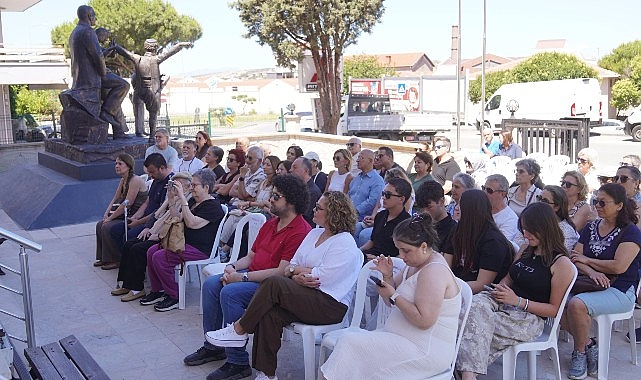 Ayvalık Belediyesi 19 Mayıs Cihan Şişman Gençlik Merkezi, yoğun etkinliklerle