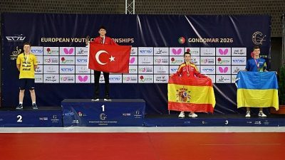 Team Akfen İnşaat sporcusu 14 yaşındaki Milli masa tenisçimiz Görkem Öçal, Portekiz’de