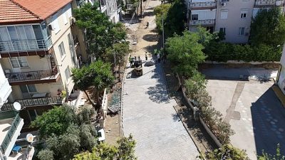 Ayvalık Belediyesi Fen İşleri Müdürlüğü ekipleri 150 Evler Mahallesi'nde kapsamlı