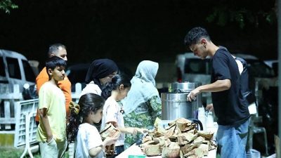 Kartepe Belediyesi'nin yaz aylarında vatandaşları kültür ve sanat etkinlikleriyle buluşturduğu