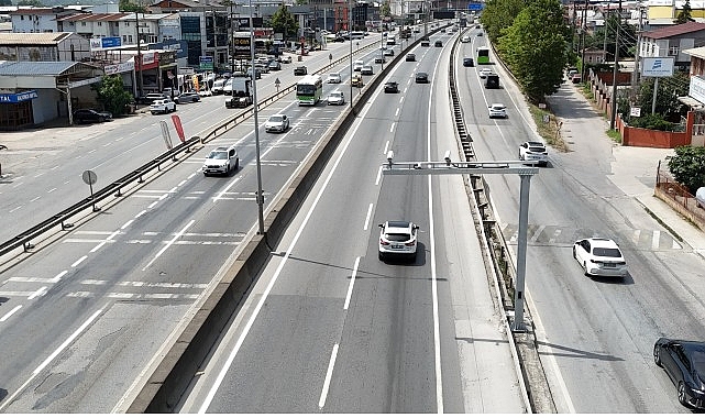 Ağır vasıta trafiği 7/24 izlenecek Kocaeli Büyükşehir Belediyesi, ağır vasıtalı araçların yasaklı güzergâh ve saatlerdeki