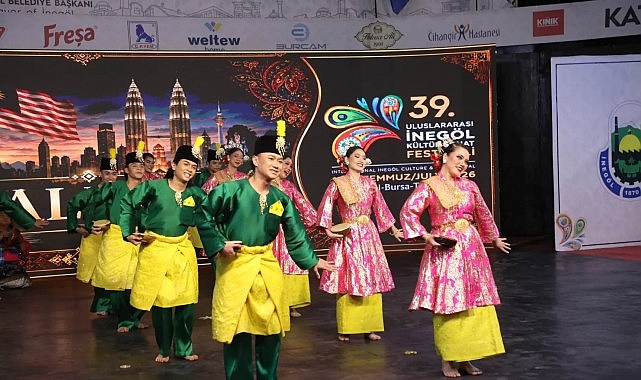 Altın Mobilya Halk Dansları Yarışmasında Heyecan Başladı İnegöl Belediyesi’nin düzenlediği 39. Uluslararası Kültür Sanat Festivali kapsamında bu