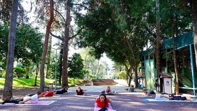 Antalya Büyükşehir Belediyesi’nin vatandaşların güne daha hareketli ve sağlıklı başlamasını