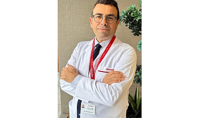 Yaz aylarında şort, etek, mayo ve bikini gibi kıyafetlerin tercih