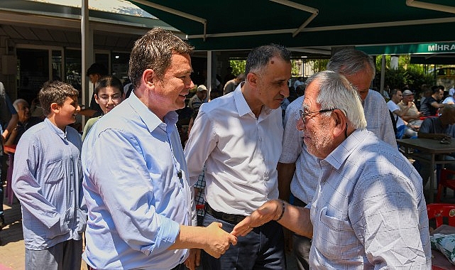 Başkan Aydın Vatandaşlarla Sahada Omuz Omuza Osmangazi Belediyesi tarafından Muharrem ayının paylaşma, dayanışma ve bereket geleneğini
