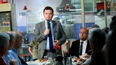 Osmangazi Belediye Başkanı Erkan Aydın, ilçeye daha etkin hizmet sunabilmek