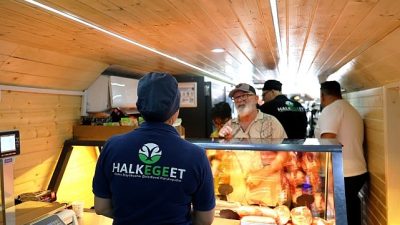 Kaliteli, güvenilir ve ekonomik ürünleri vatandaşlarla buluşturan Aydın Büyükşehir Belediyesi