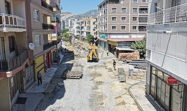 Başkan Çerçioğlu Aydın’ı Altyapı Yatırımları ile Buluşturmaya Devam Ediyor Aydın Büyükşehir Belediye Başkanı Özlem Çerçioğlu’nun çalışmalarıyla Aydın’ın dört bir