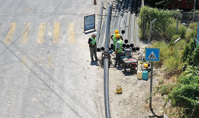 Başkan Çerçioğlu’ndan Söke’de Altyapı Yatırımı Çerçioğlu’nun çalışmalarıyla Aydın’ın tüm ilçelerinde sürdürülen altyapı yatırımları hız kesmeden