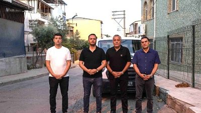 Bornova Belediye Başkanı Ömer Eşki, Yeşilçam Mahallesi'nde yapılacak yatırımları yerinde