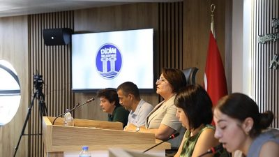 Olağanüstü Toplanan Meclis, Hibe İçin Yetki Verdi