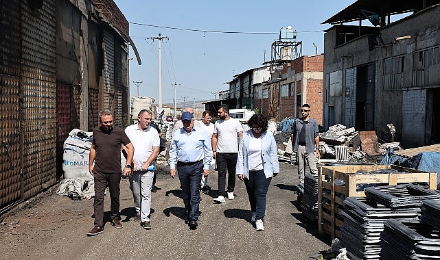 Nilüfer Belediye Başkanı Şadi Özdemir, ilçedeki projeleri yerinde görmek ve
